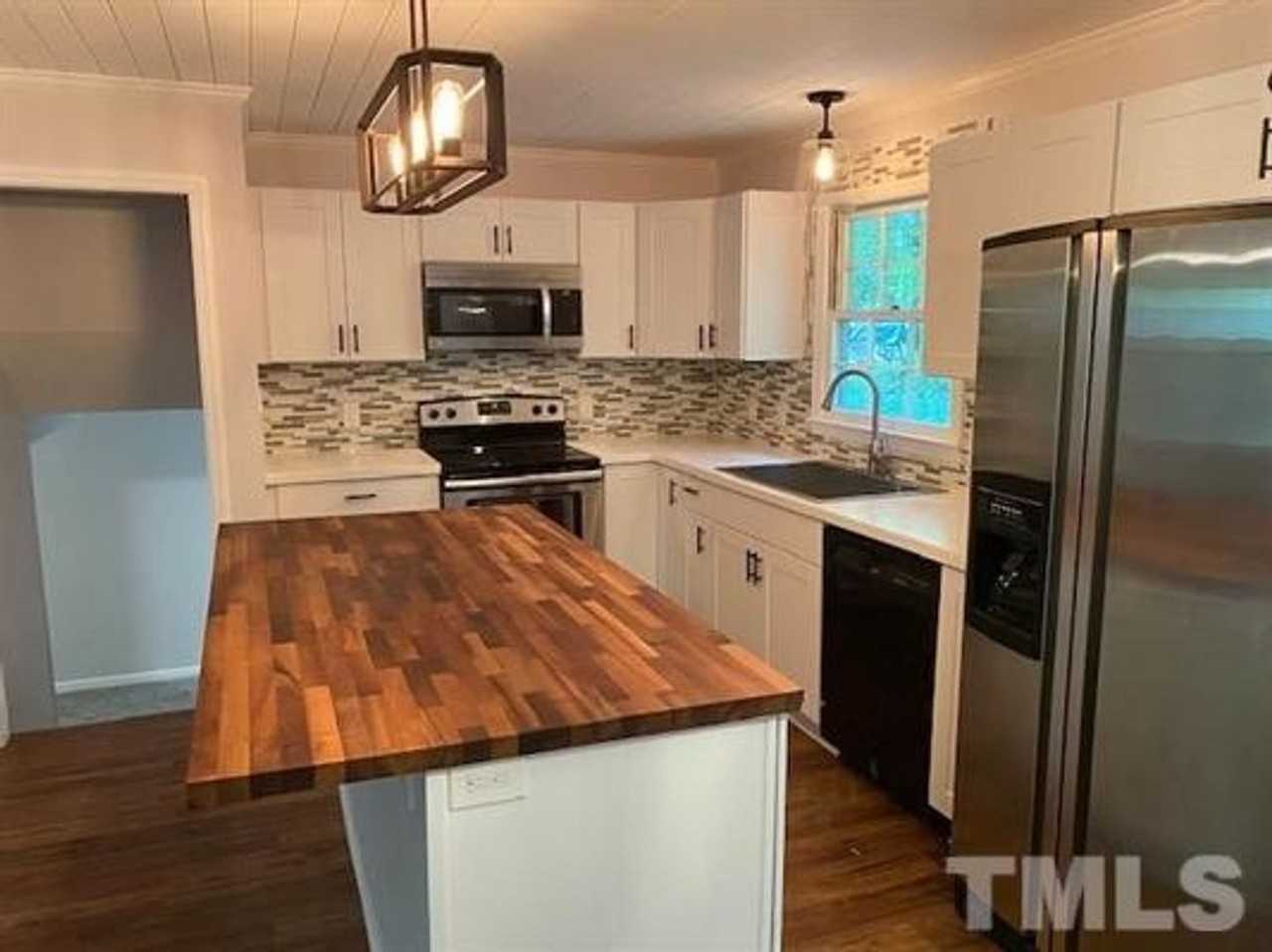8017 Monitor Ct - Photo 3 of 12