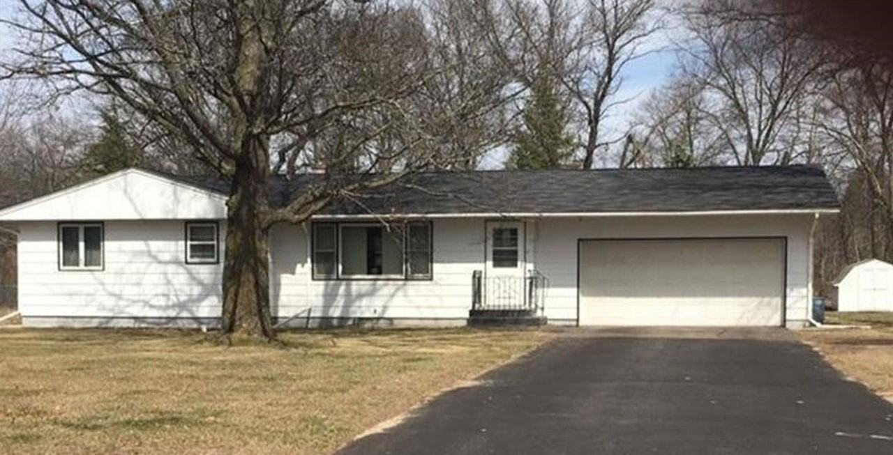 4912 Oak St - Photo 2 of 27