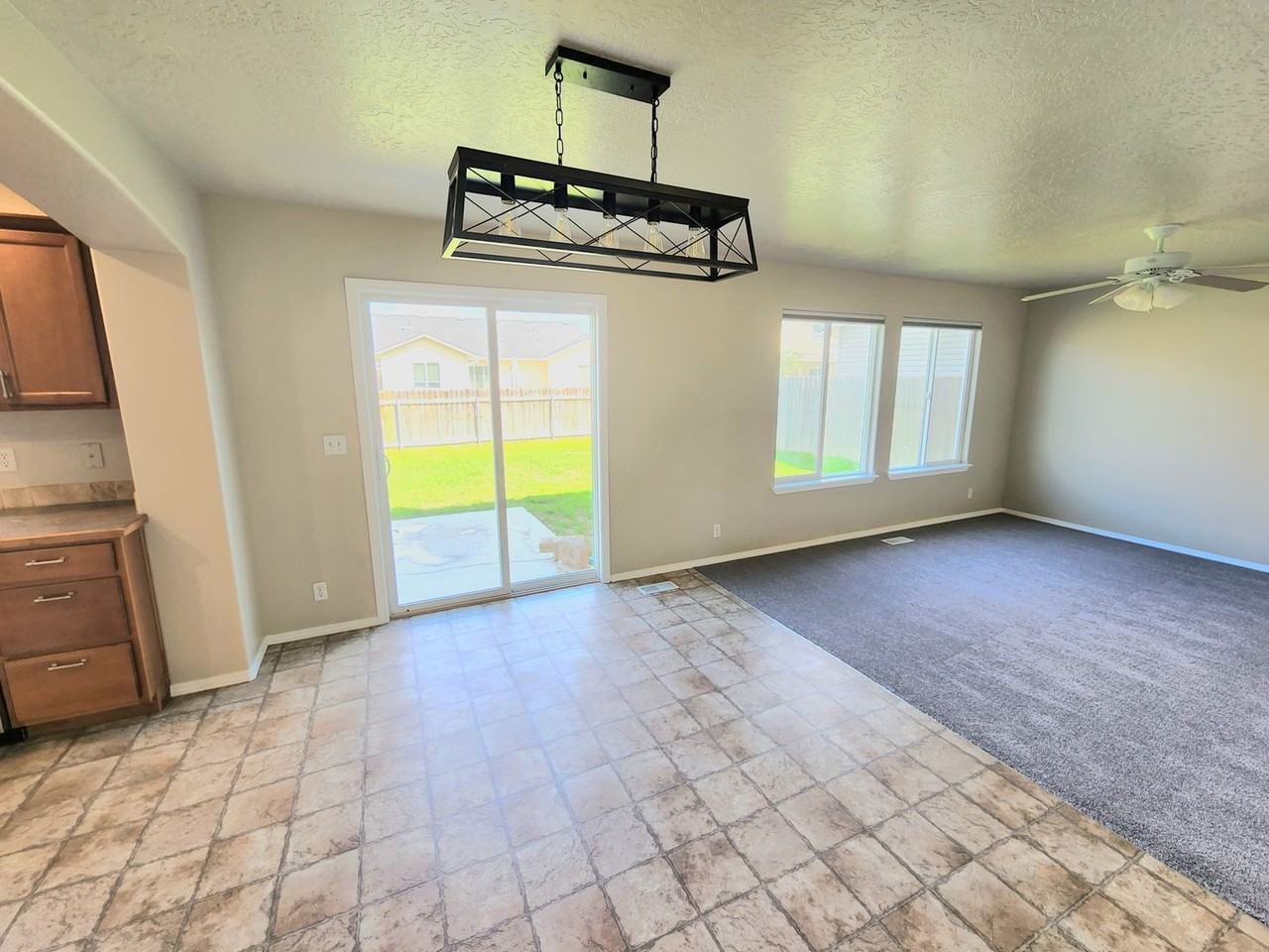 2517 Rankin Ct - Photo 5 of 39