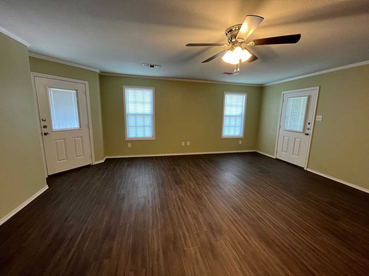 CJ 5702 Grinnell Street - Photo 3 of 16