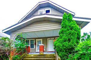 featured image of 461 Reinhard Ave