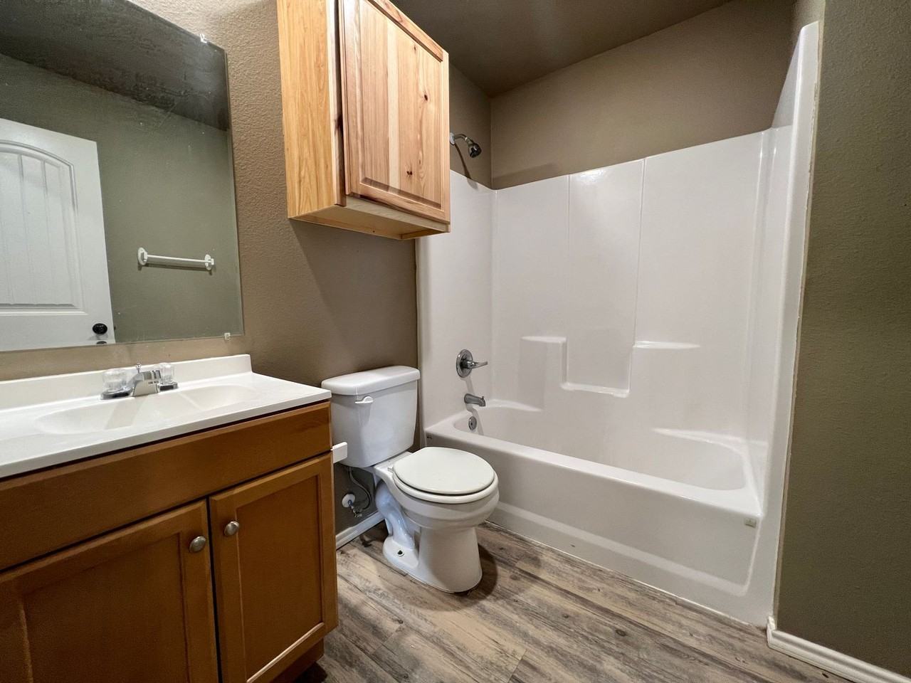715 E Tulane St #2 - Photo 7 of 11