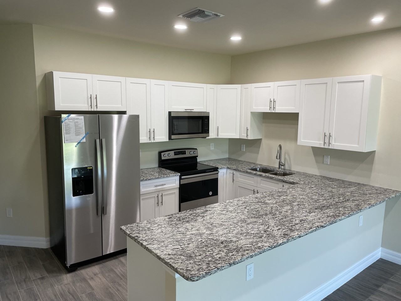 5027 Leonard Blvd S #NA - Photo 3 of 12