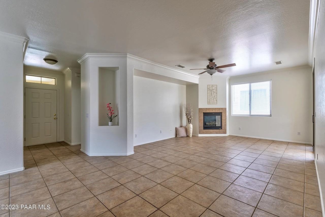 1855 N Bittersweet Way #NA - Photo 3 of 11
