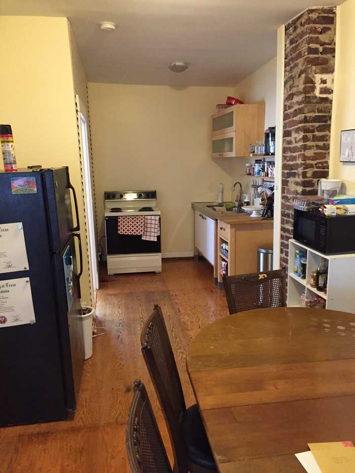 112 E Courtland Pl #2 - Photo 6 of 12