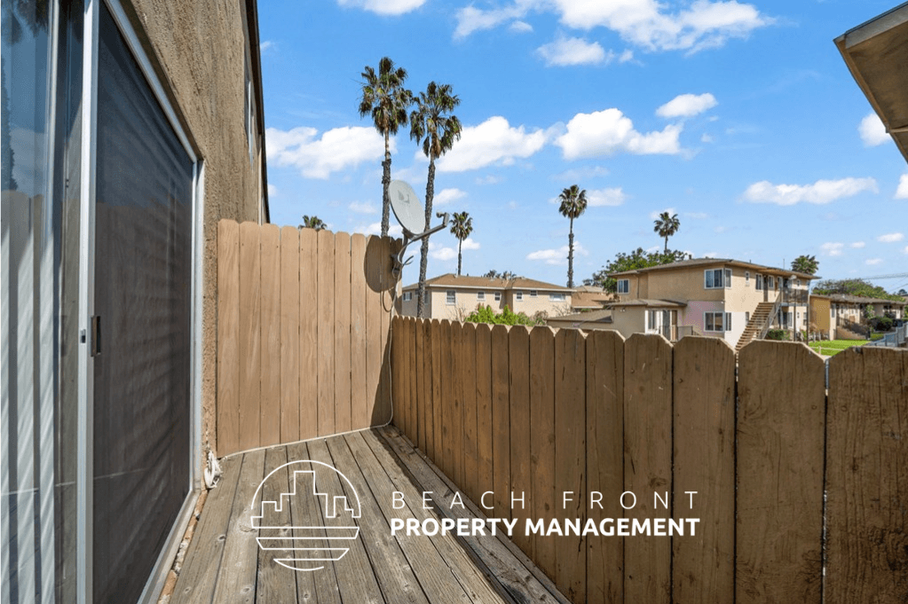 930 N. Enterprise Ave. - Photo 4 of 21