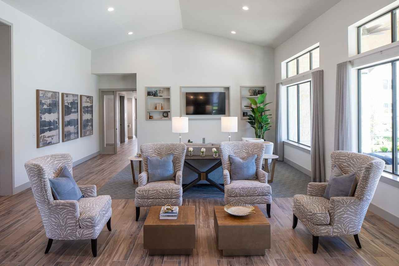 The Standard at Copperfield - Photo 4 of 33