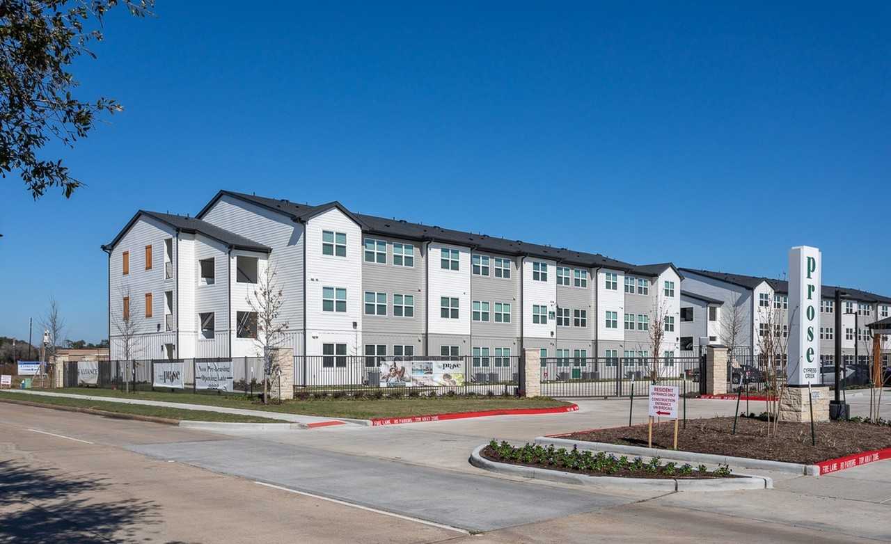 The Standard at Cypress Creek - Photo 2 of 27