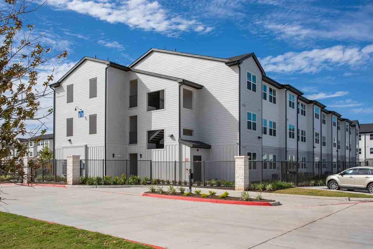 The Standard at Franz - Photo 2 of 50