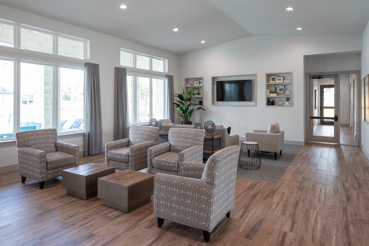 The Standard at Franz - Photo 7 of 50