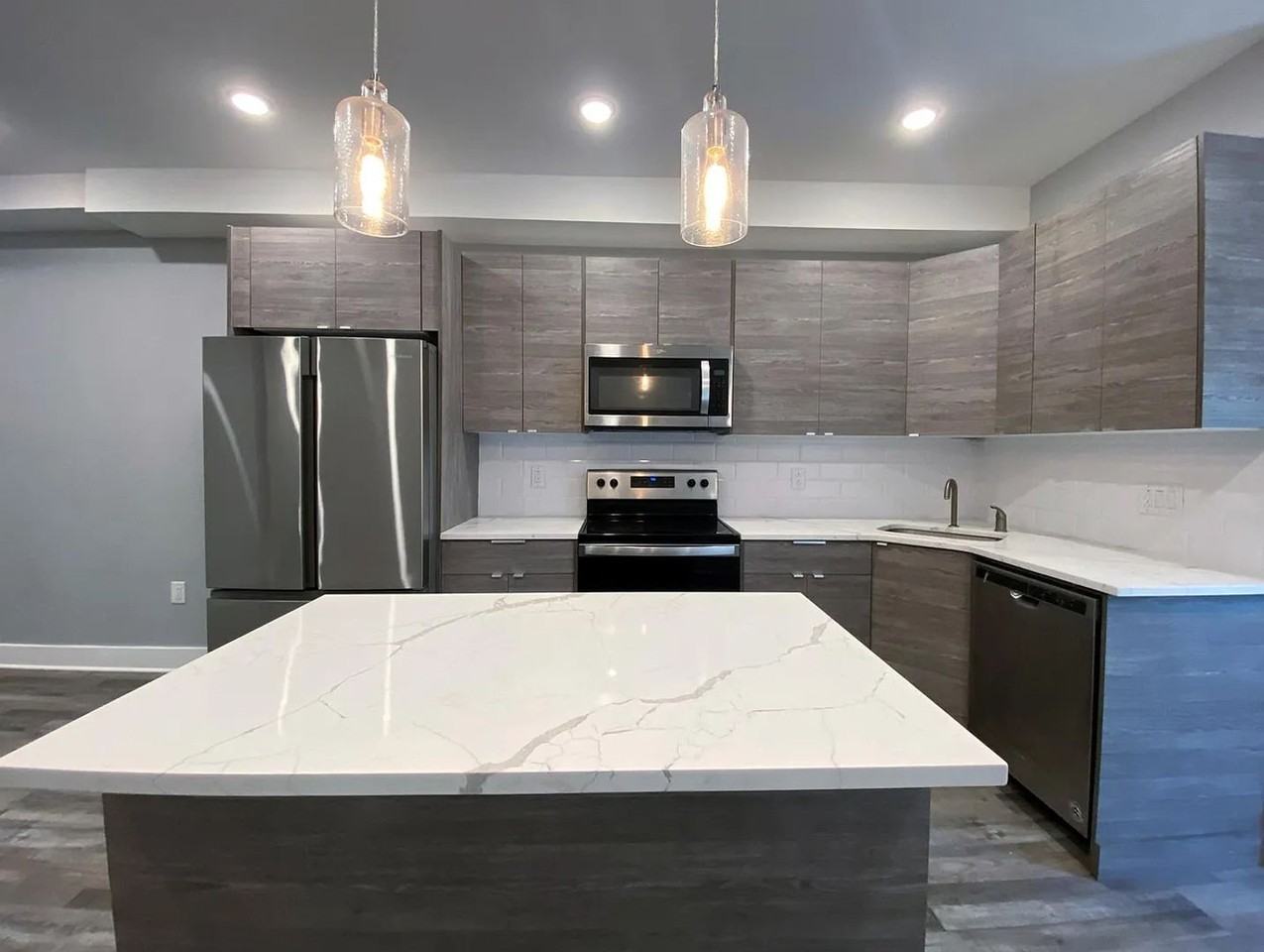 36th St N 623 - Photo 5 of 45