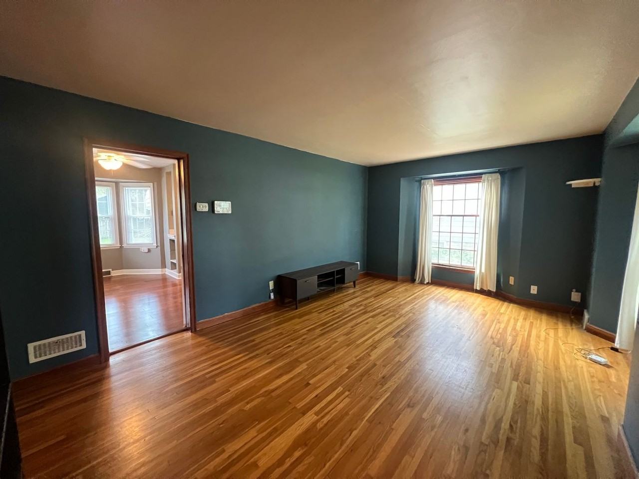 812 5th Ave Se - Photo 3 of 29