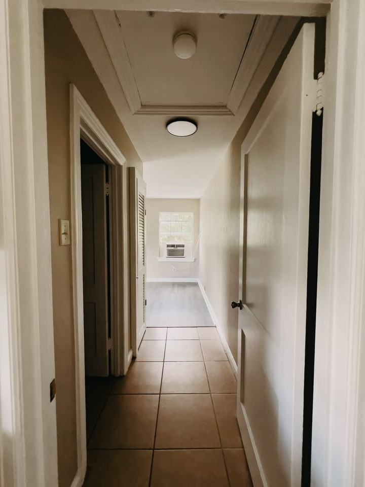 4260 Carter Rd - Photo 5 of 10