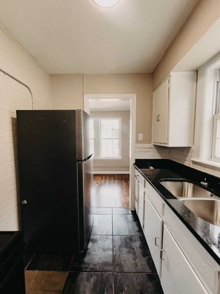 7858 Harrold Cv - Photo 2 of 10