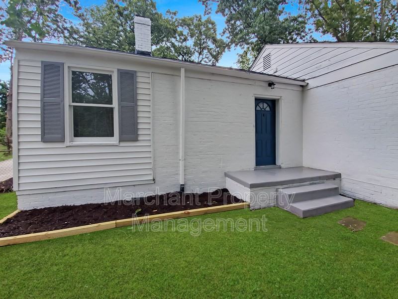 4 Brookforest Dr - Photo 5 of 22