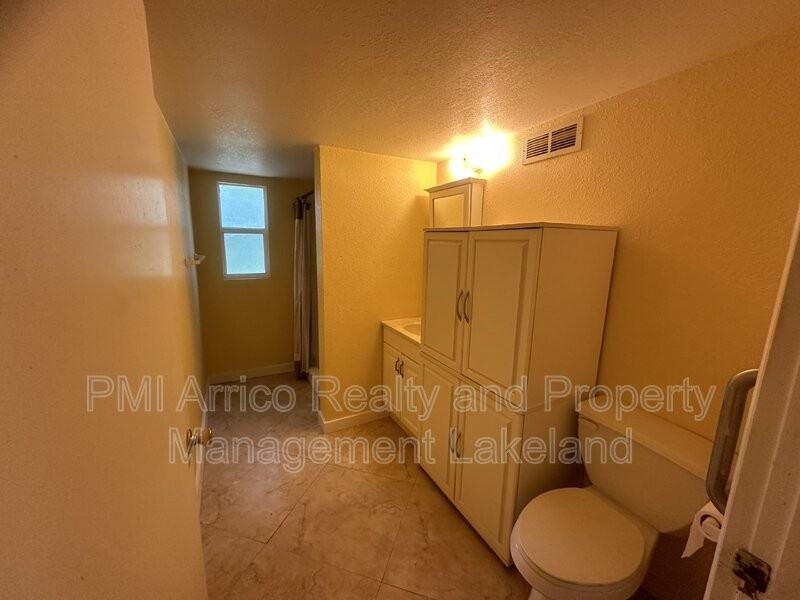 721 W Socrum Loop Rd - Photo 3 of 12