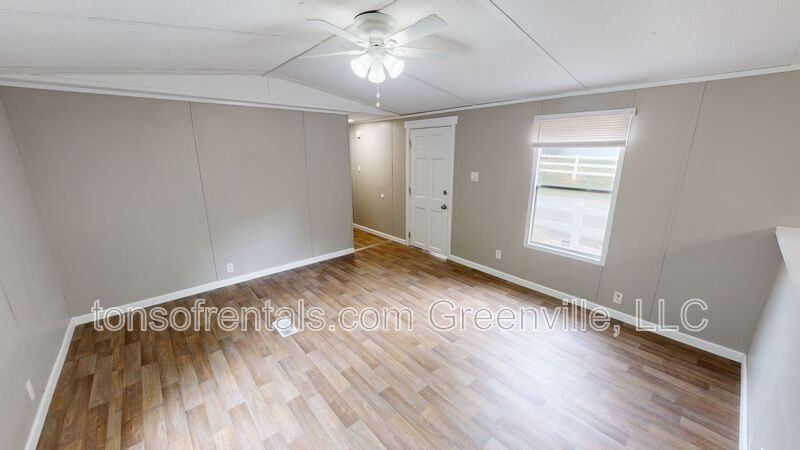 707 Whitmire Rd - Photo 2 of 21