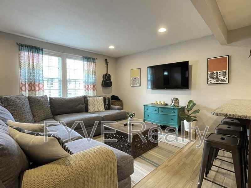 120 Lucile St - Photo 3 of 23