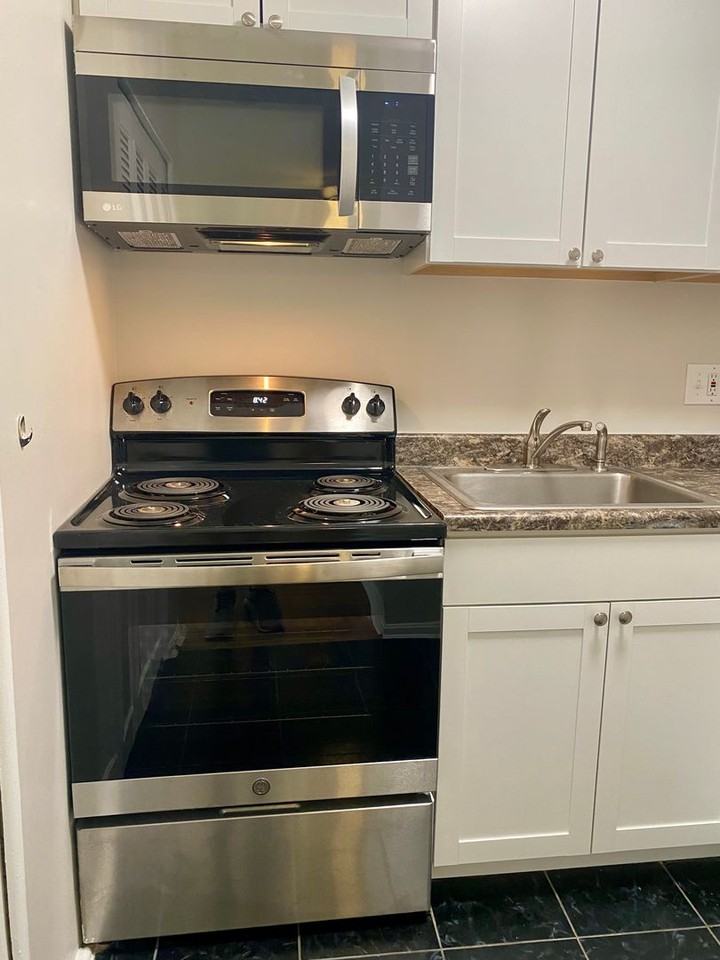 2600 Le Blanc Ct. - Photo 6 of 26