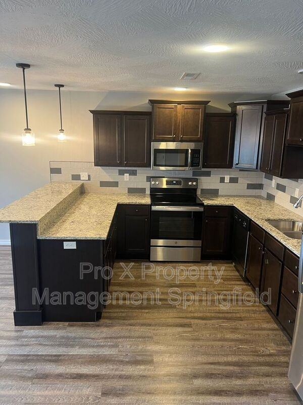 1314 S Lexington Ave #C - Photo 4 of 16