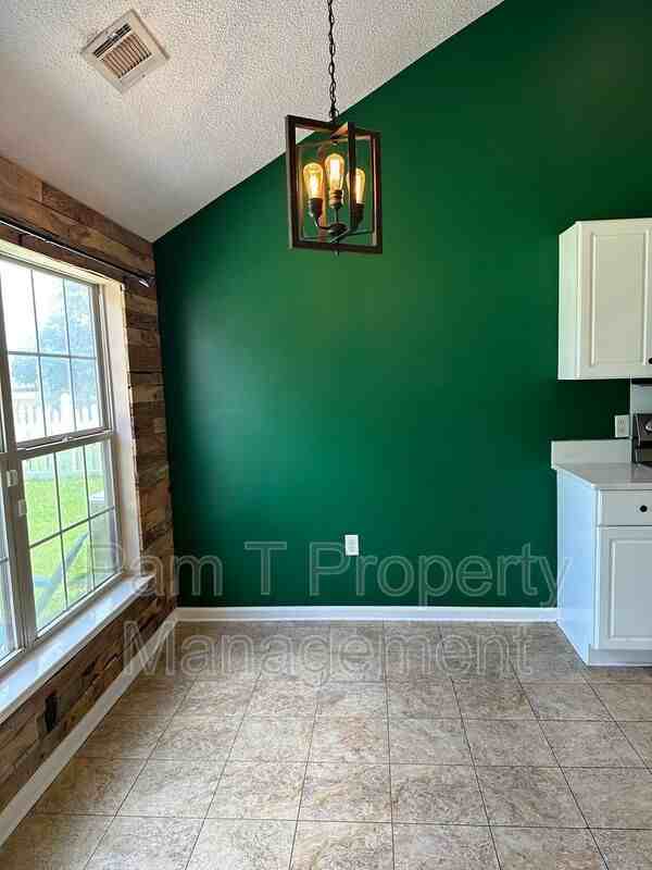 190 Salt Landing Cir - Photo 4 of 33