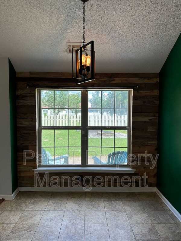 190 Salt Landing Cir - Photo 5 of 33