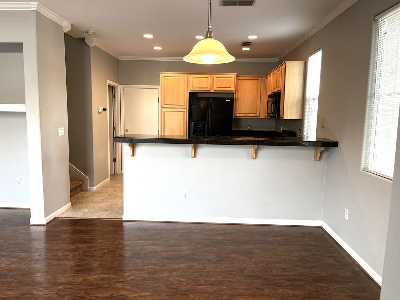 1510 Dante Cir - Photo 3 of 16