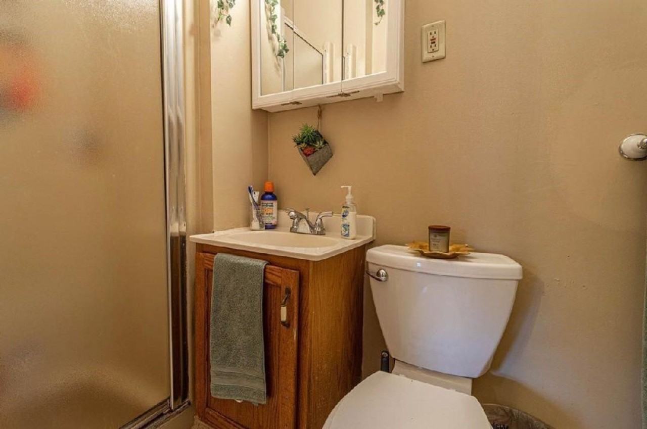 45 Union St - Photo 3 of 5