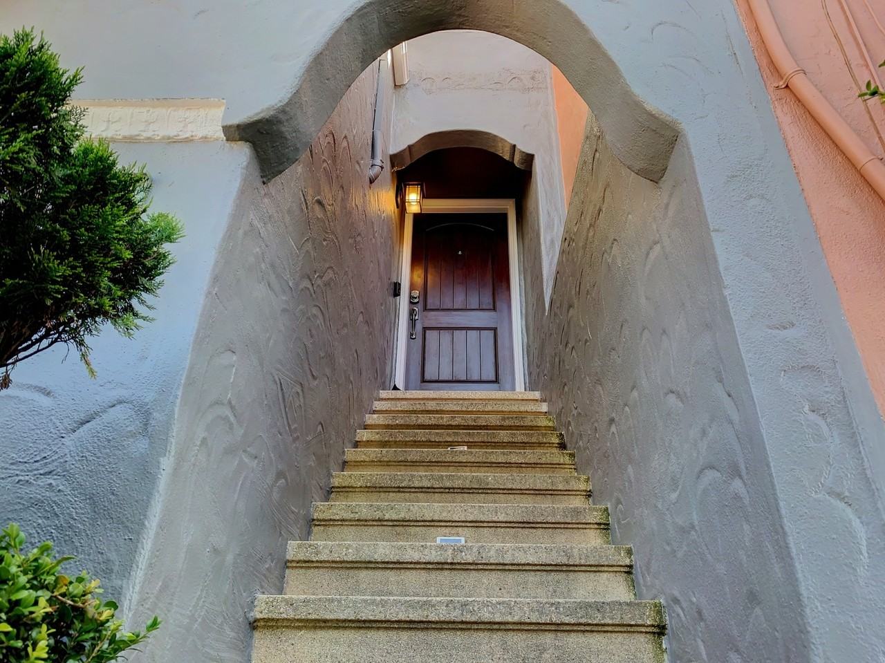 2142 26th Ave - Photo 2 of 29