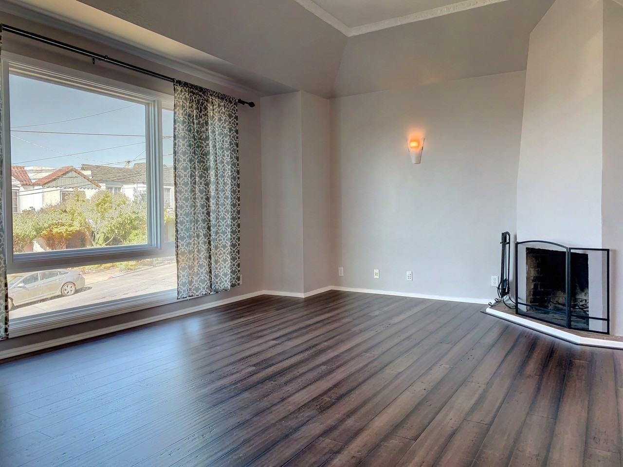 2142 26th Ave - Photo 4 of 29