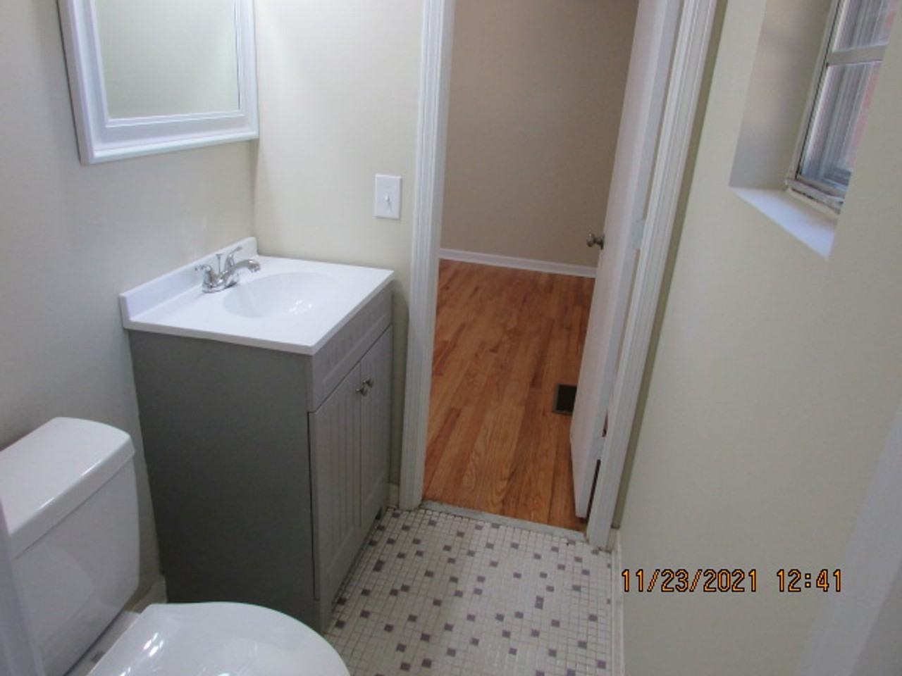1915 Pinewood Rd - Photo 6 of 11