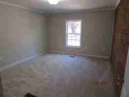featured image of 1915 Pinewood Rd