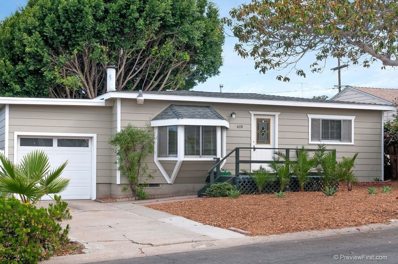 610 Monterey Dr - Photo 2 of 26