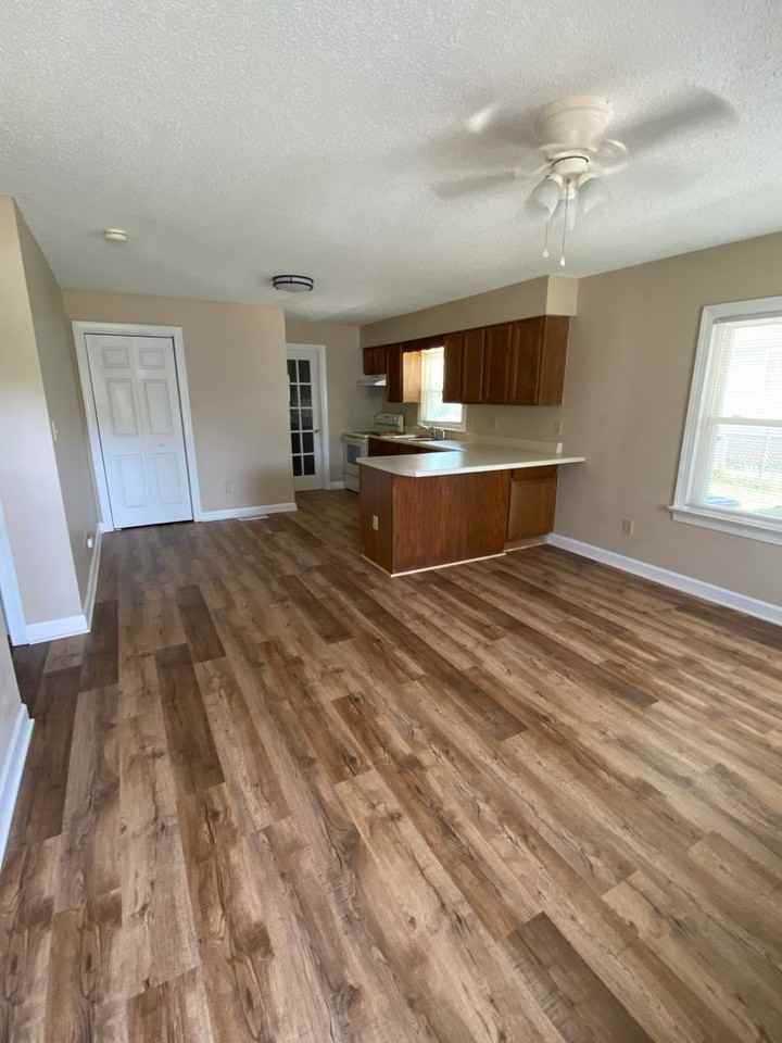 1408 Woodmere Dr - Photo 2 of 21