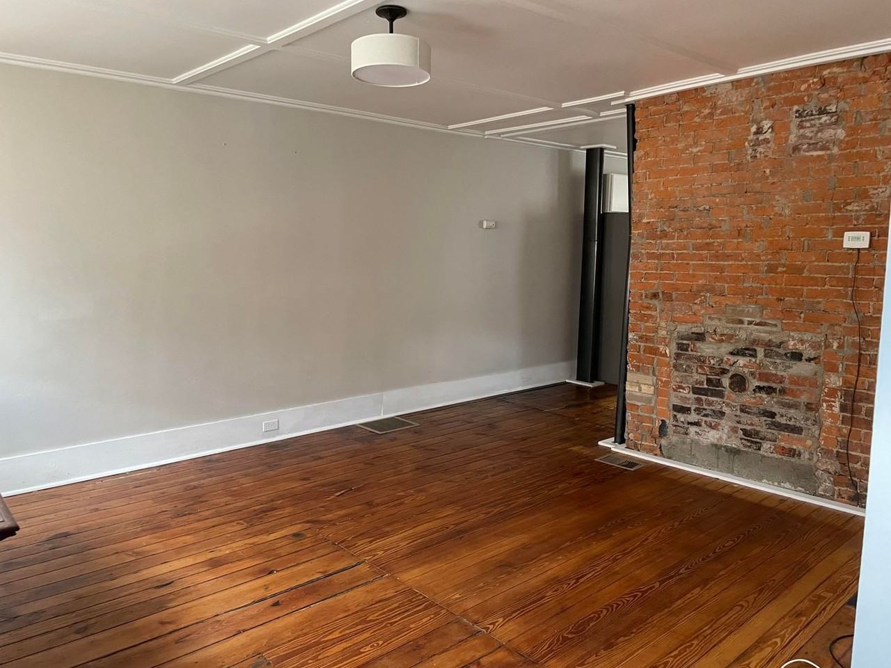 1213 Veto St - Photo 3 of 10