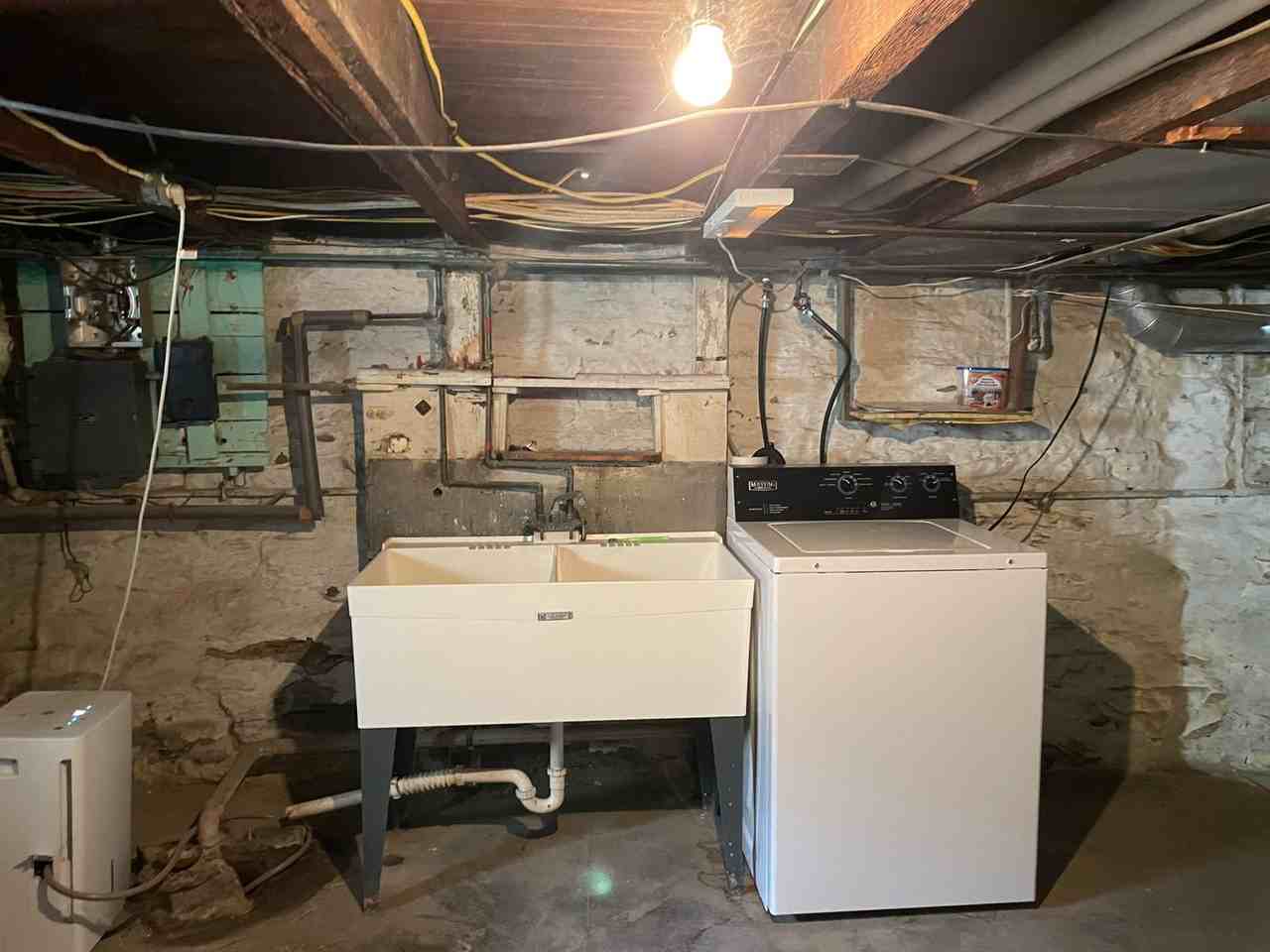 1213 Veto St - Photo 7 of 10