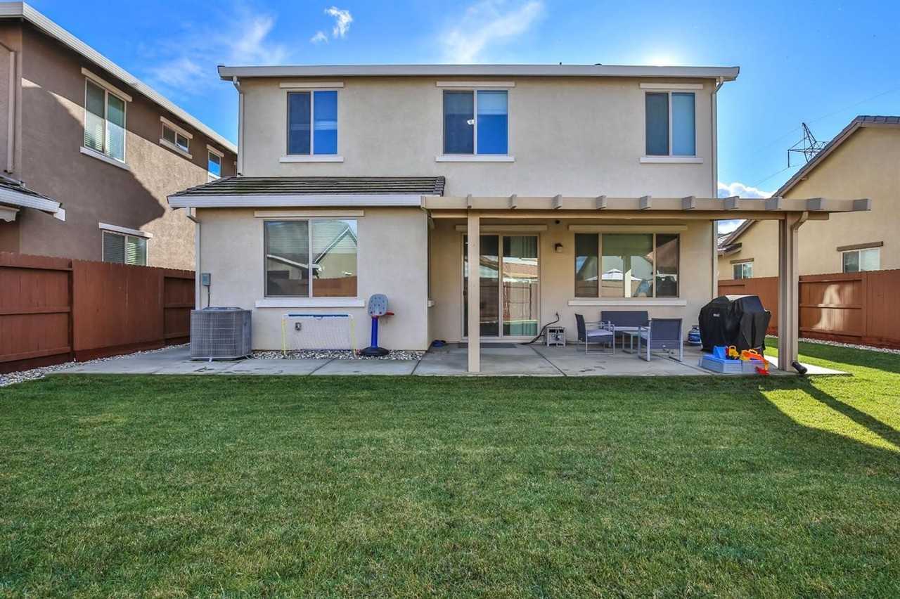 9421 Vintage Port Way - Photo 2 of 30