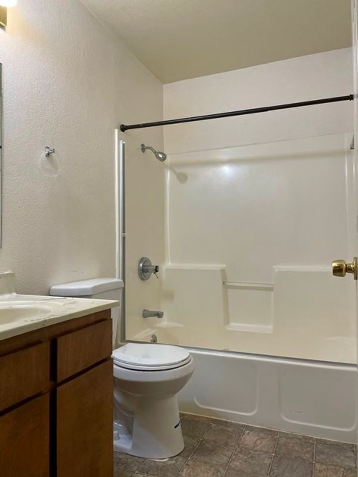 1714 Lakeview Ave - Photo 6 of 8