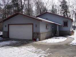 featured image of 18604 Oak Knot Cir