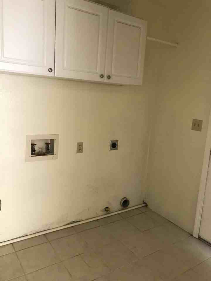 1653 Kildare Dr - Photo 6 of 16