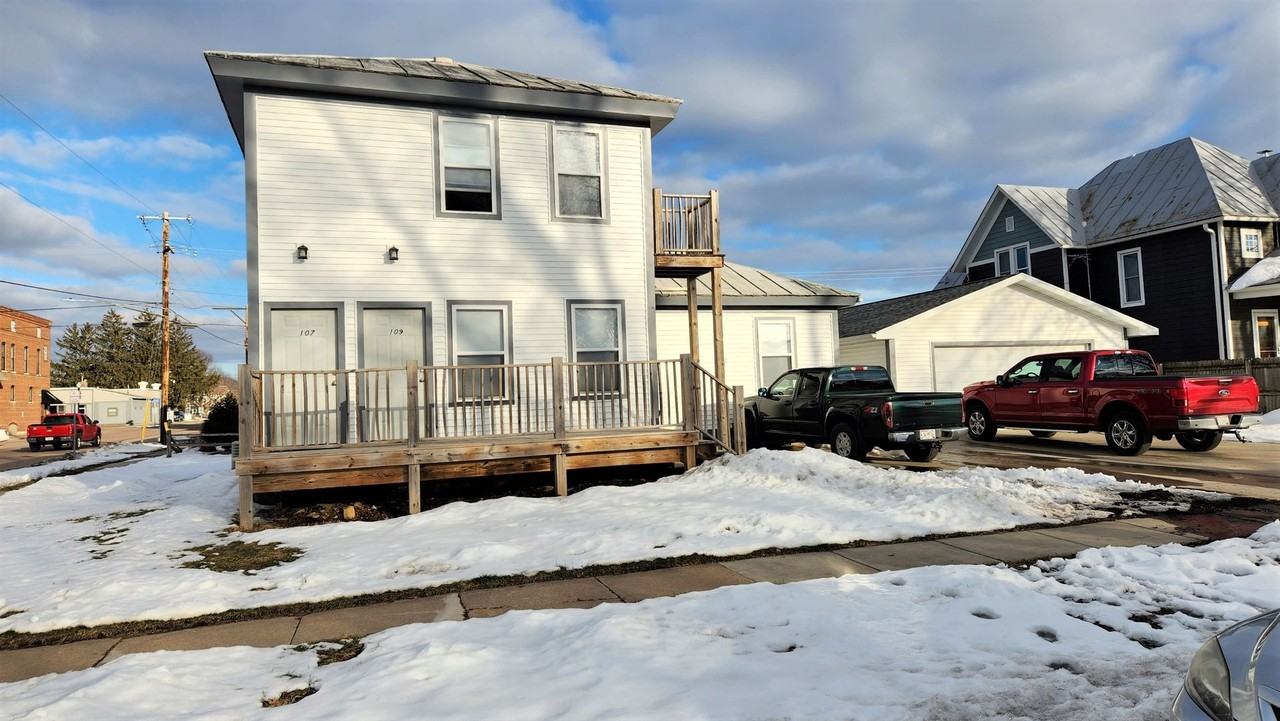 ds107 - Photo 3 of 3