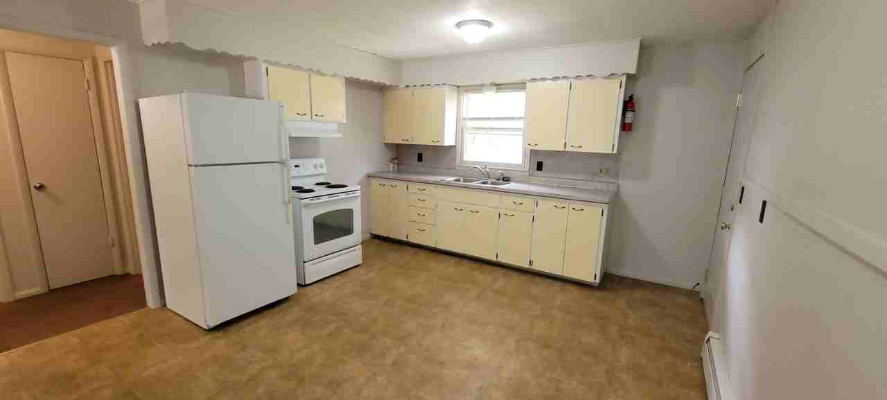 1072 Lassie Lane - Photo 2 of 6