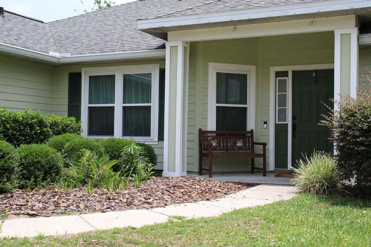 1035 Nw 89th Dr - Photo 3 of 40