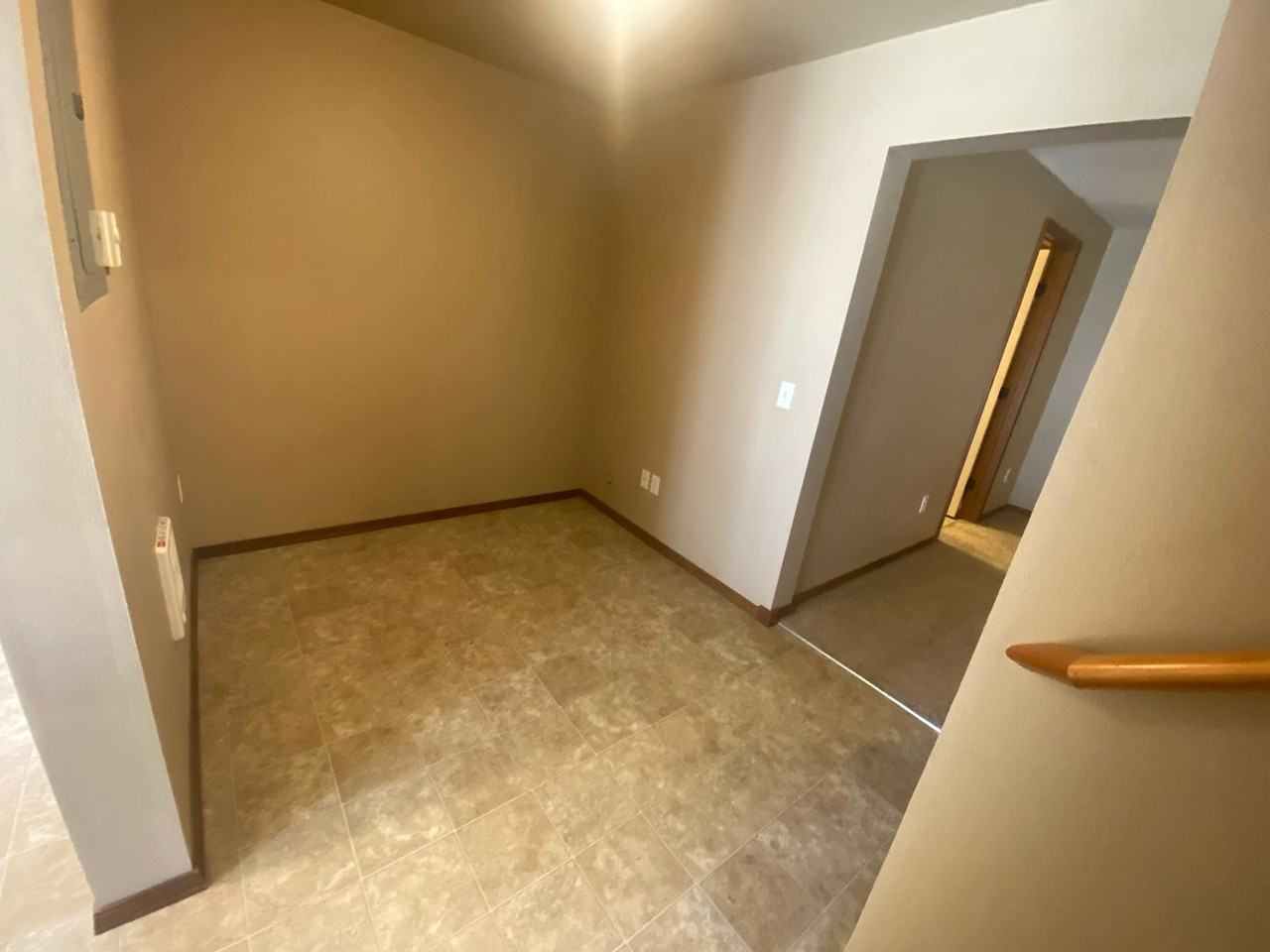 702 E Capitol Ave. - Photo 3 of 16