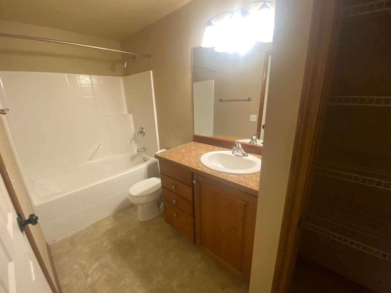 702 E Capitol Ave. - Photo 7 of 16