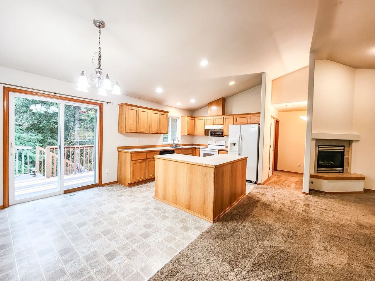 16511 244th St Ne - Photo 3 of 16