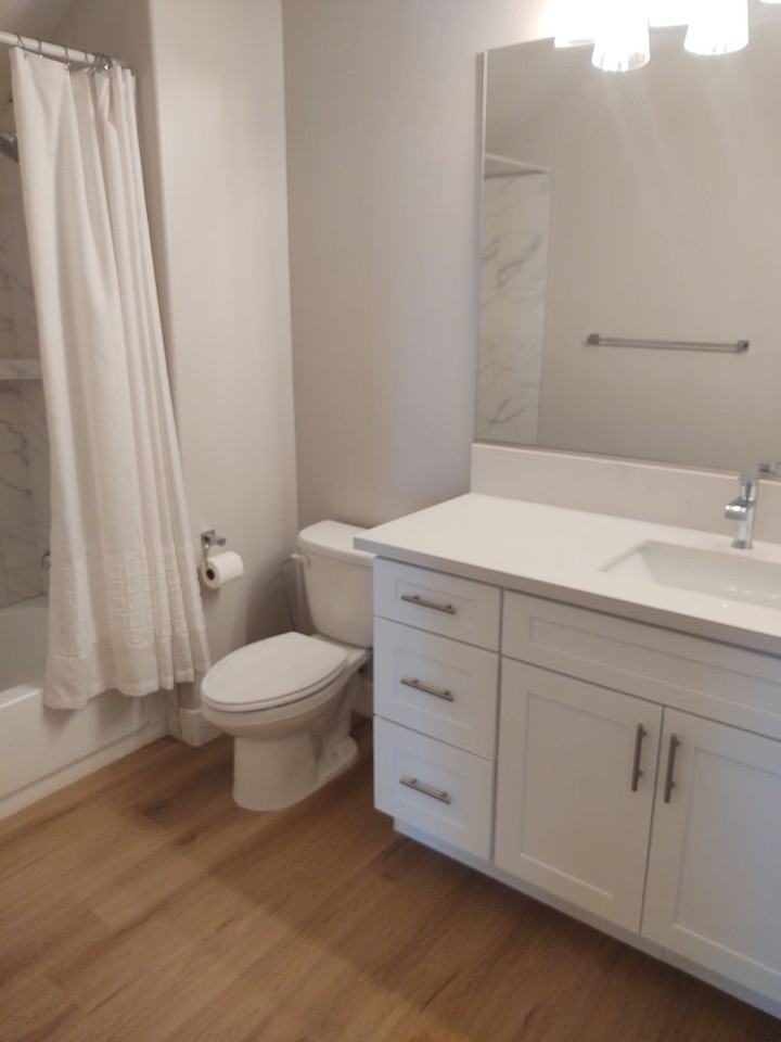 3384 E 2170 S - Photo 5 of 9