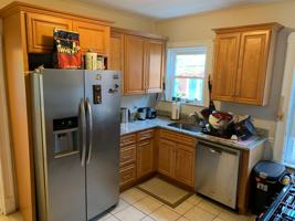 featured image of 1081 Broadway