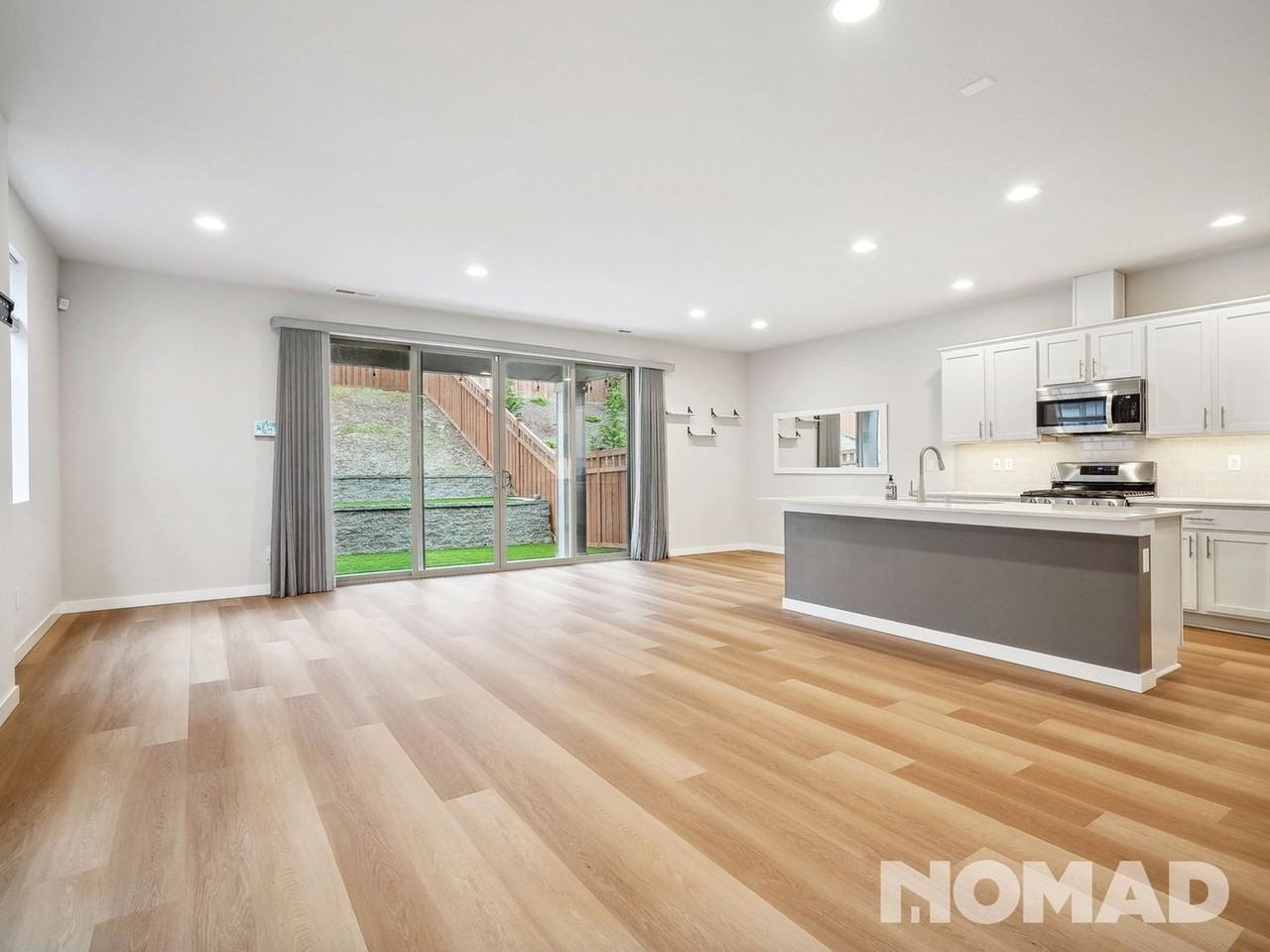 12920 193rd Ave E - Photo 5 of 30