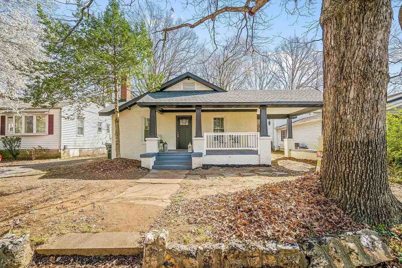 1033 S Josephine Boyd St - Photo 2 of 24